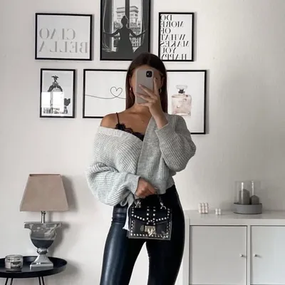 V | Outfit Inspo ⚡️ profile