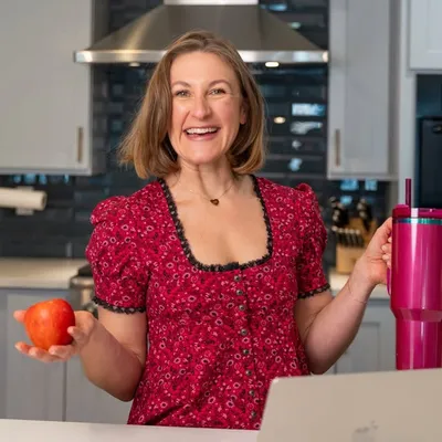 Whitney Stuart RD | Prediabetes and Blood Sugar Expert profile