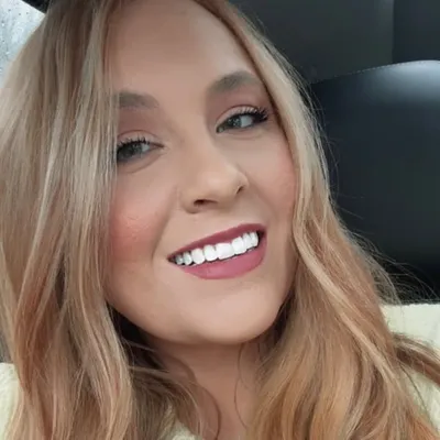 Whitney Kratzer profile