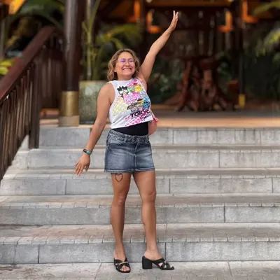 Jen profile