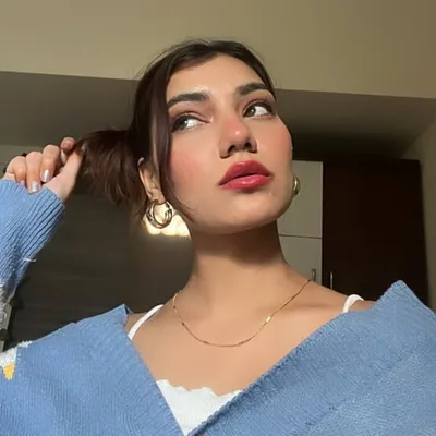 ✩˚。⋆ simran ‧₊˚♡ profile