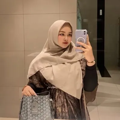 Widia Lestari profile