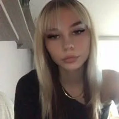 Wiktoria Wosik profile