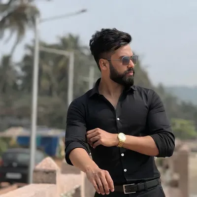 Ratish Naik profile