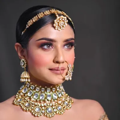 Reenapatel | Makeup Artist 🧿 profile