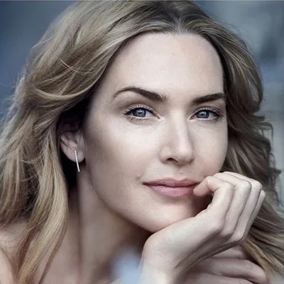 Kate Winslet FANPAGE profile