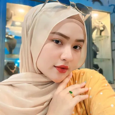Wirriamae Azzahra profile