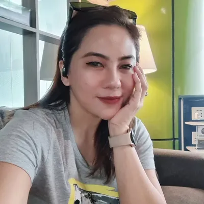 Astri Witarina Sumawinata profile