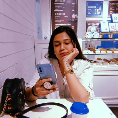 Karishmaa profile