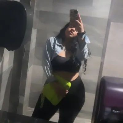 Ashley Nicole ๐ profile