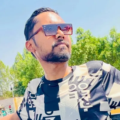 @ PÁĹÁĶ ĞÚPŤÁ / ( DHEERAJ ) 🔵 profile