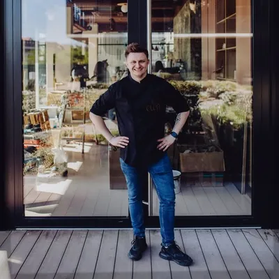 Wojciech Kasprowicz • FOOD•FAMILY•RESTAURANT LIFE• profile