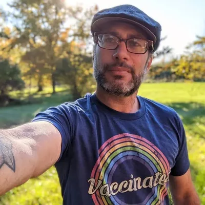Simon Levin profile