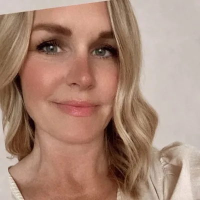 Lindsay Harrington profile