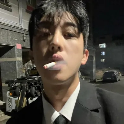 KIM WOONGBI profile