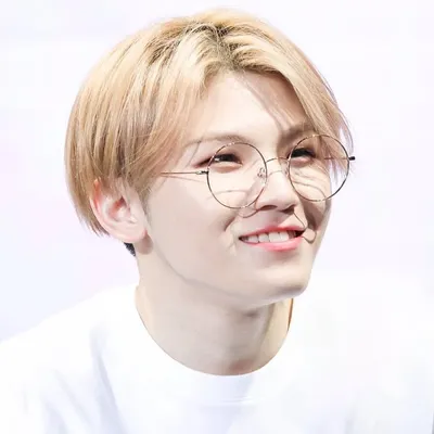 SEVENTEEN WOOZI 우지 profile