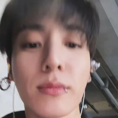 Vankook's Worldđź’— profile