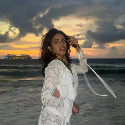 ARYAA ARORA profile