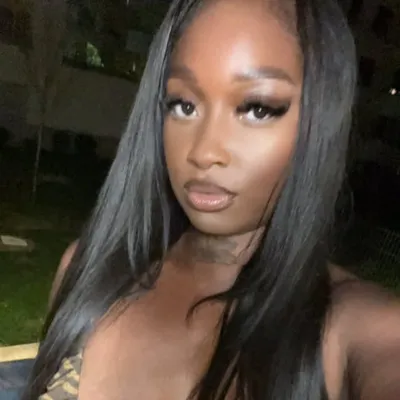 Paige.Whitney🧸🪄 profile