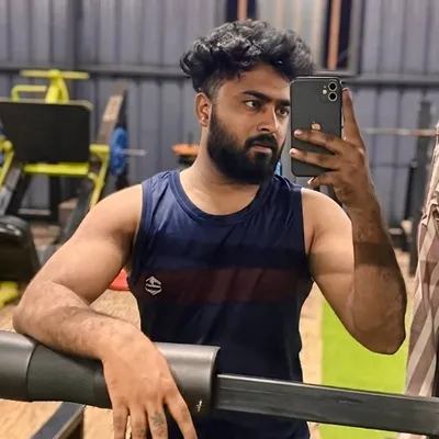⭕️ RisHi Waychal ⭕️ profile
