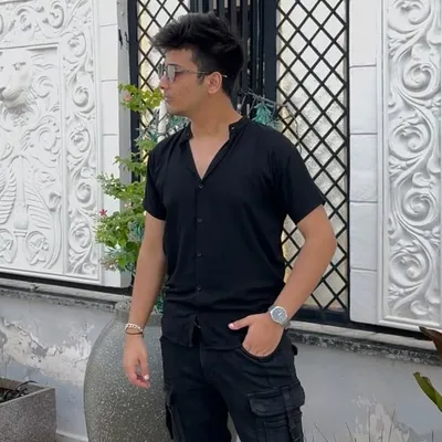 Vaibhav Gupta profile