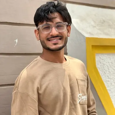 ᴀᴅɴᴀɴ ꜱʜᴀɪᴋʜ🇮🇳🇵🇸 profile