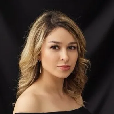 Alexandra van de St profile