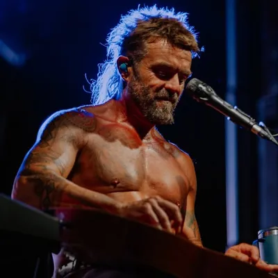 Xavier Rudd profile