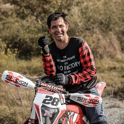 Xavier Leon profile