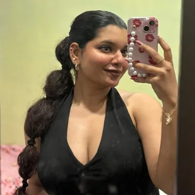 Shreyasi profile