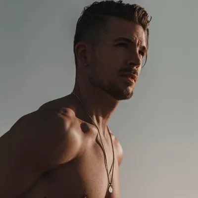 CHEMA SUAREZ profile