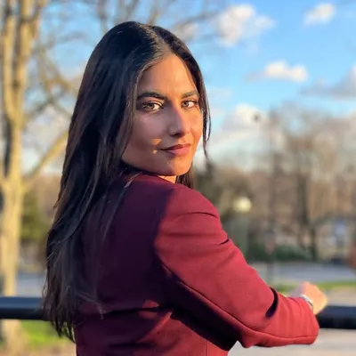 Xenia profile