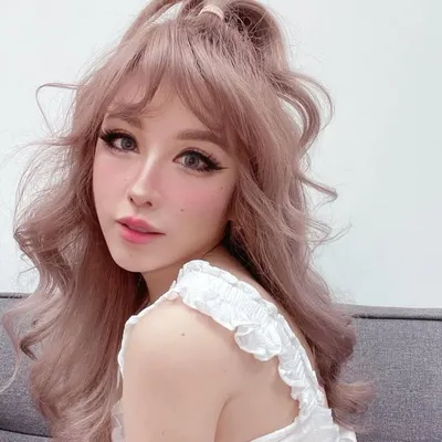 Wendy Cheng ๐ Xiaxue profile