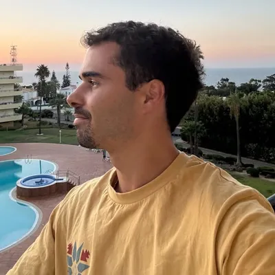 Francisco Oliveira profile