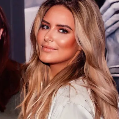 Jessica Mensen profile