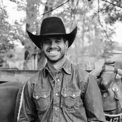 Zach Knowles profile