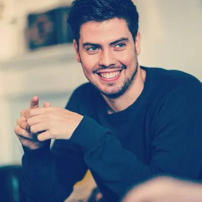 Enrique profile