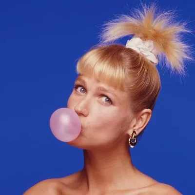 xuxanews | Xuxa Meneghel profile