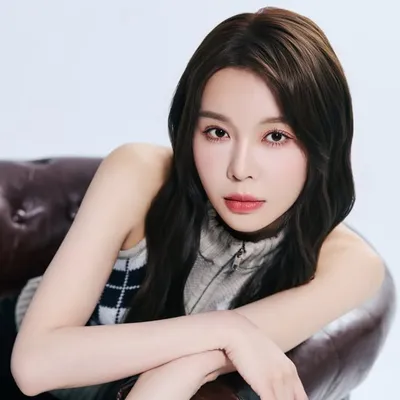 LUVSSI•Yuri陳洛心 profile