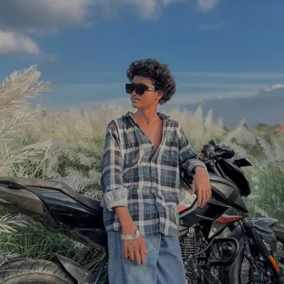 ▄︻̷̿┻̿═━一THE_NITISH_07 profile