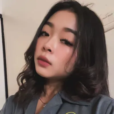 binaaaa profile