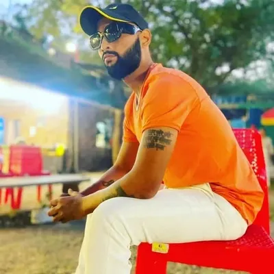 Vyom Mishra profile
