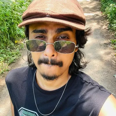 Yasar Parangadan ๐ profile