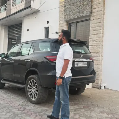 Yaad Sran profile