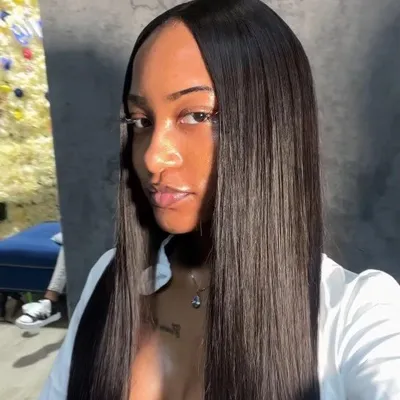 Dominique ๐ค profile
