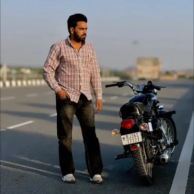 ๐๐๐จ๐ Rajput ๐ฆ
1999 profile