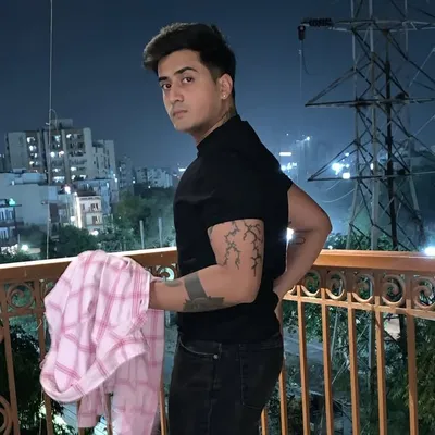 Yaash Sharmaa profile