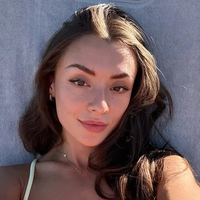 Yana Demeester profile