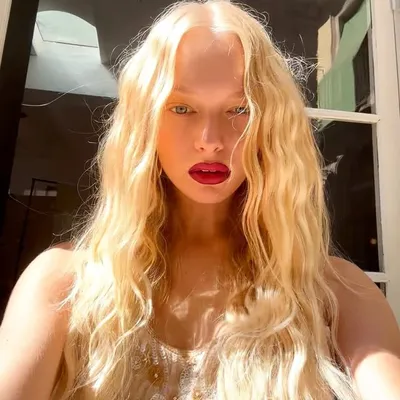 Yana profile
