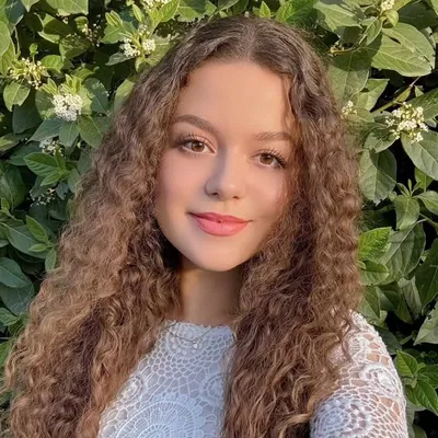 Yana profile